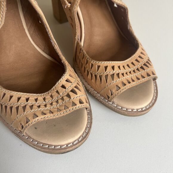Jeffrey Campbell Cordillo Natural Tan Leather Laser Cut Block Heels Size 8.5 - Picture 3 of 10